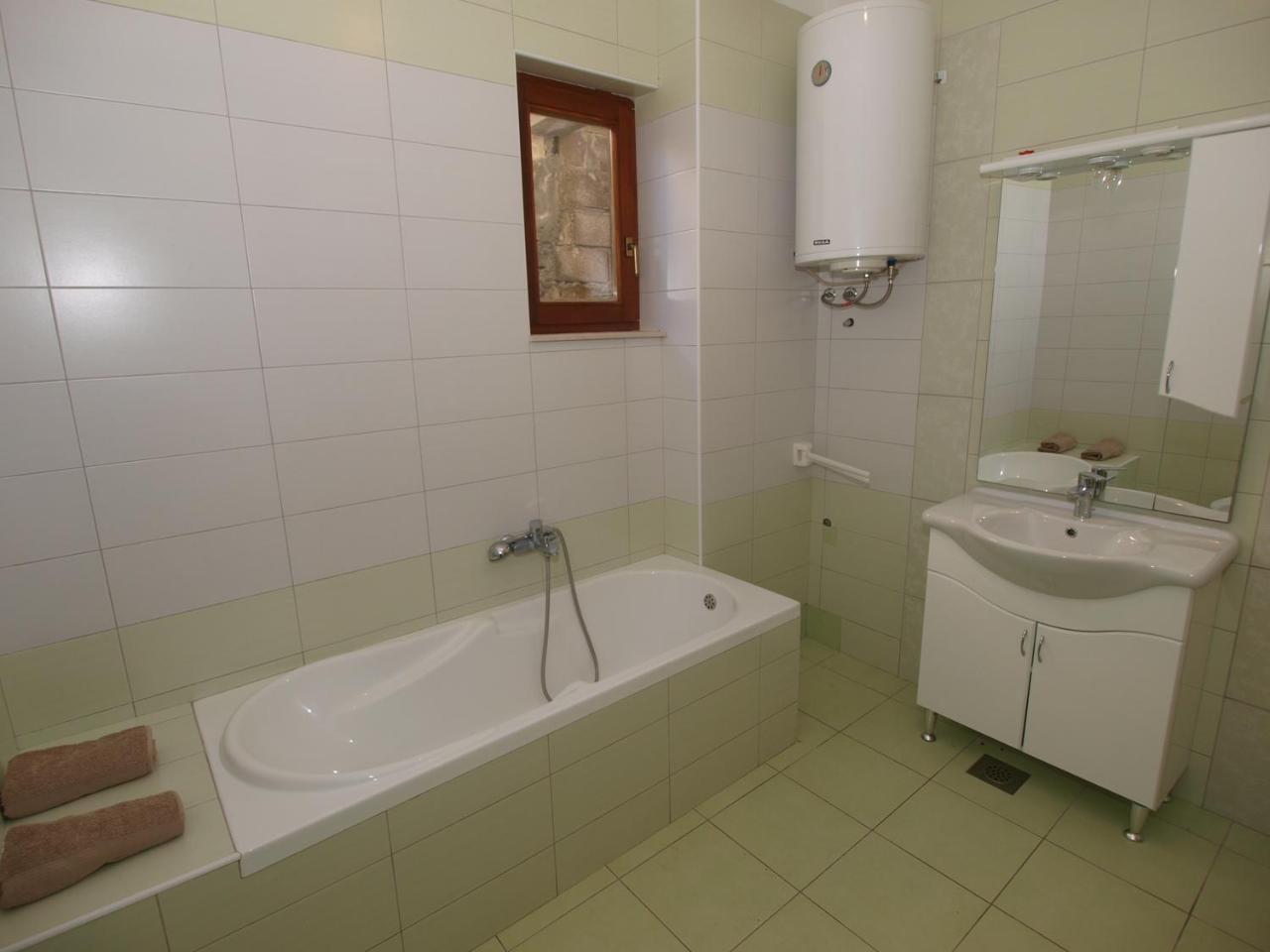 Apartments Emil 769 ฟาชานา ภายนอก รูปภาพ
